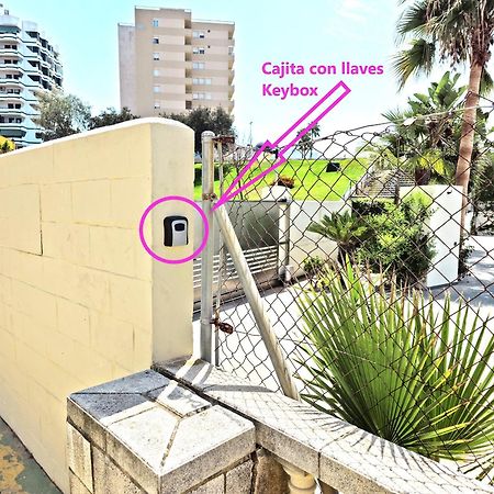 On Beach Deluxe Apartment With Pools And Own Garden El Puerto de Santa Maria Exterior photo